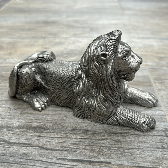 🦁 Royal Selangor Pewter Lion Collectible - Picture 2 of 6